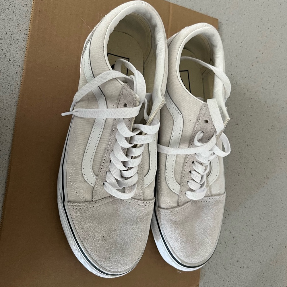 vans old skool theory cloud men’s 7 women’s 9